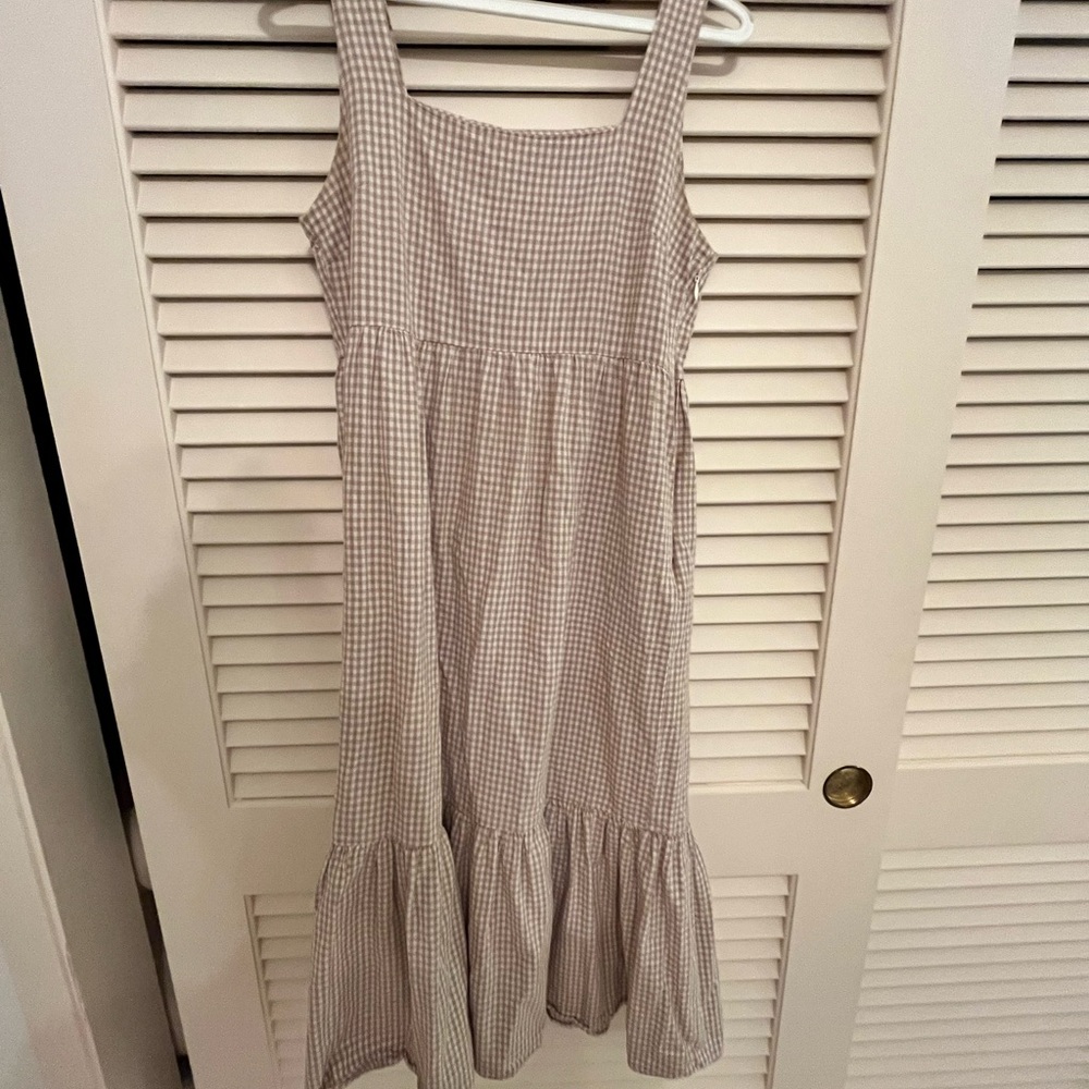 Neuflora gingham dress